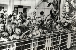 20130305-1-Hoenig-refugees
